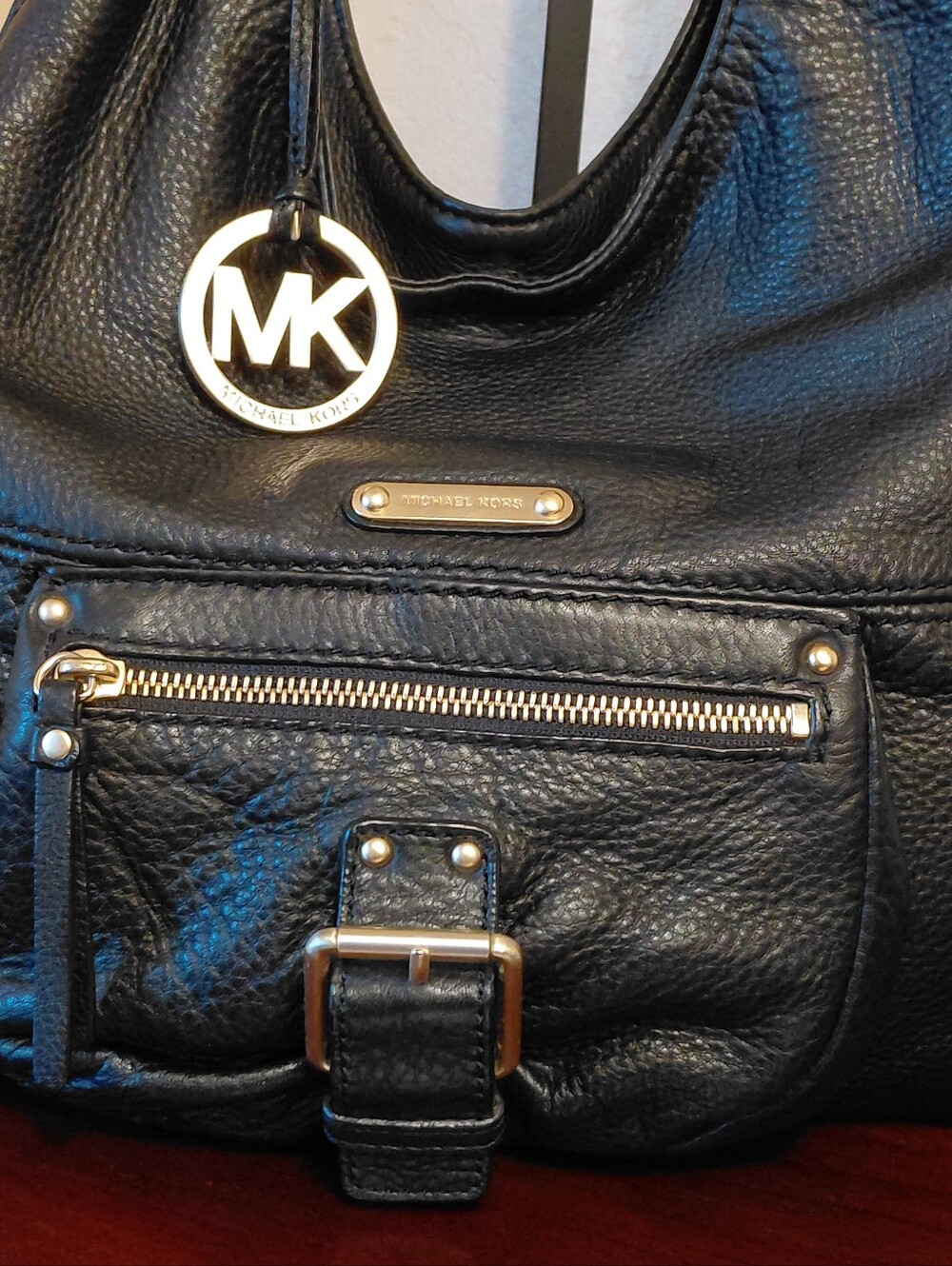 Michael Kors Austin Large Black Pebbled Leather Slouchy Hobo Bag - Picture 4 of 11